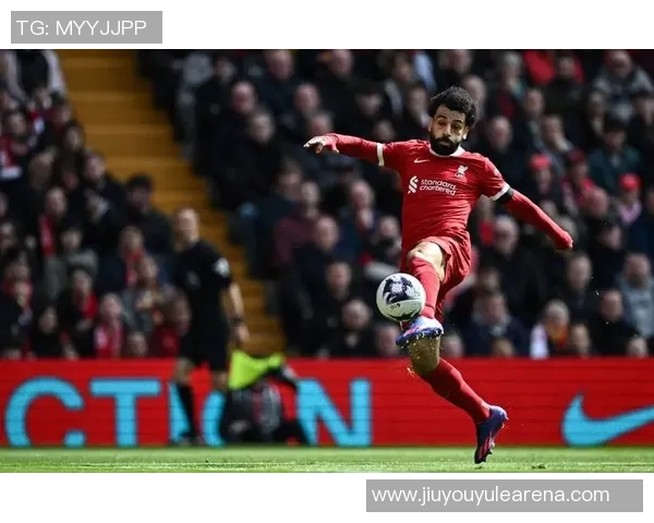 萨拉赫与C罗相似之处揭示了顶级球员对逆境的坚韧态度 萨拉赫与C罗相似之处揭示了顶级球员对逆境的坚韧态度