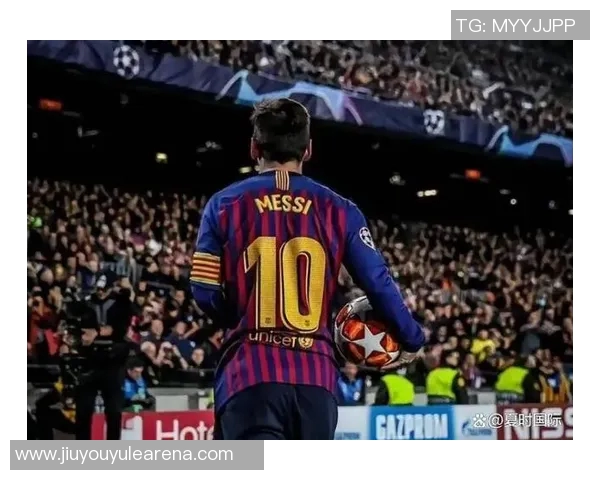 拉波尔塔宣布诺坎普第三层看台下赛季初将可容纳27000名球迷 拉波尔塔宣布诺坎普第三层看台下赛季初将可容纳27000名球迷