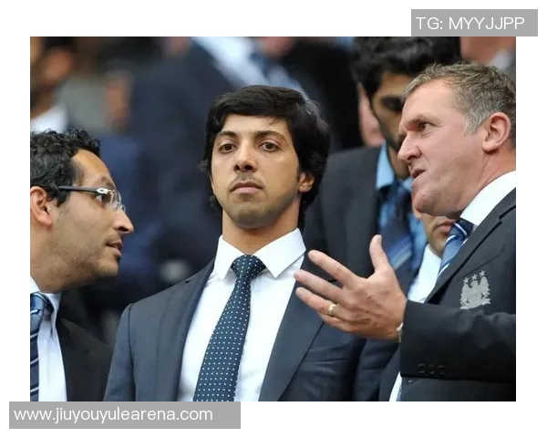 特朗普与曼城老板曼苏尔会晤探讨无限资金投资足球未来的可能性